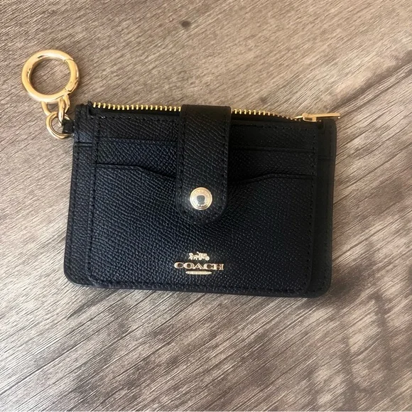 Coach mini wallet with gold hardware and keychain - Picture 1 of 6